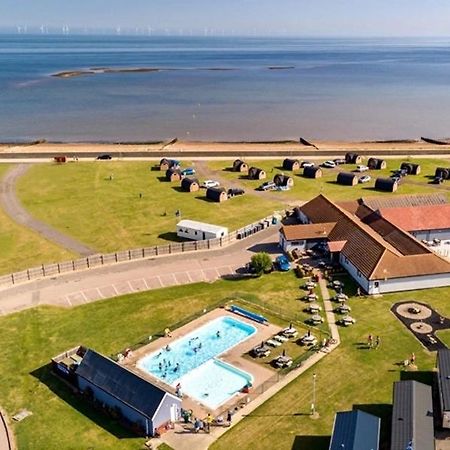 Oyster Etchingham Seaview Hotel Уитстейбъл Екстериор снимка