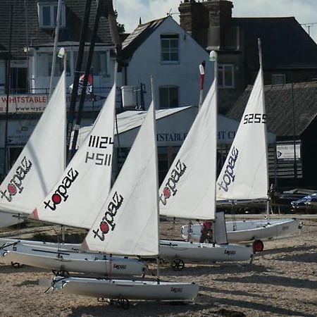 Oyster Etchingham Seaview Hotel Уитстейбъл Екстериор снимка
