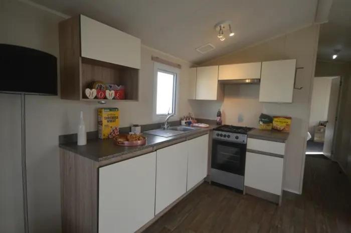 Oyster Etchingham Seaview Hotel Уитстейбъл Екстериор снимка