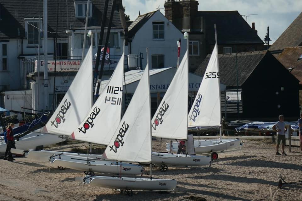 Oyster Etchingham Seaview Hotel Уитстейбъл Екстериор снимка